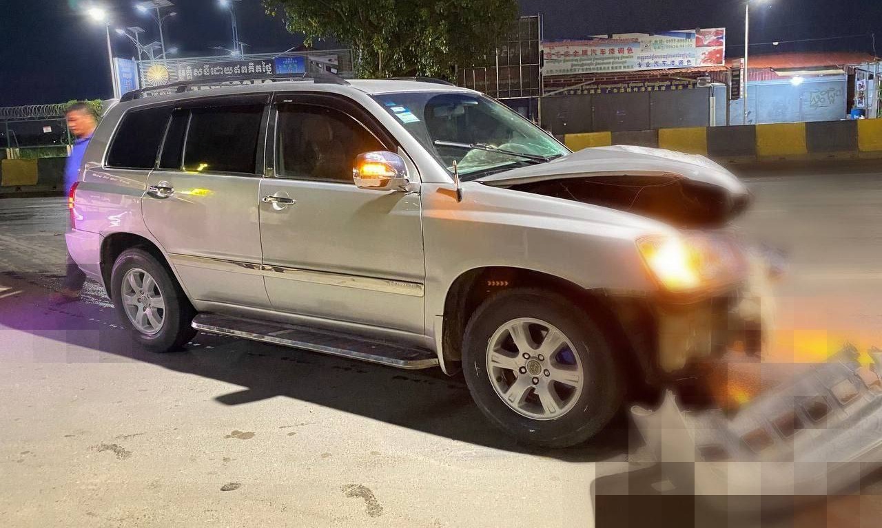 បើកបរសូមប្រុងប្រយ័ត្ន ! គ្រោះថ្នាក់ចរាចរណ៍រវាងរថយន្ត និងម៉ូតូ បណ្តាលឲ្យបុរស ០១នាក់ បានស្លាប់